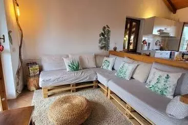 Vakantie-appartementen La Mansarda Del Ciliegio   Deliziosa Mansarda Con Giardino A 6 Km Da Arona