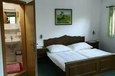 Pension Schlager Taxerhof