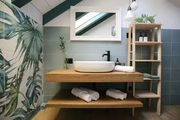 ツーリストアパートメント Appartamento Lichtenegg A Merano