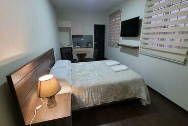 דירות לתיירים Ara