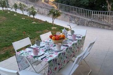 Apartamentos turísticos El Rincón De Lokiz. Disfruta Navarra Al Natural