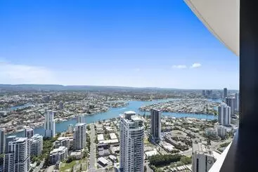 ツーリストアパートメント Ocean Surfers Paradise   Gclr