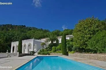 Pansiyon Champagne