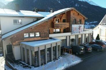 Жильё для туристов Sport Matt Appartement