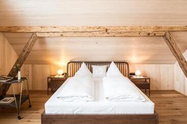 پانسیون Holzgauer Haus