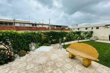 Bed and Breakfast Villa Maresa