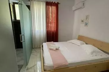 پانسیون Xho S Forest Guest House