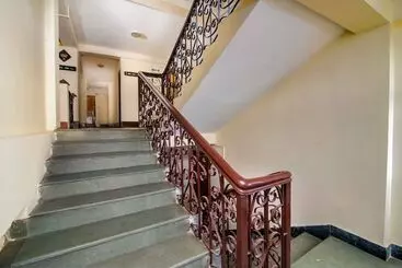 Hotel Muscatel Bhumsang   200 Mts From Mall Road