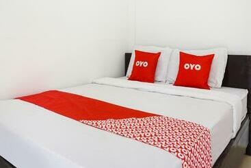 Hotel Oyo 91544 Homestay Biru Blukid