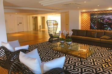 Hotel Condomínio Barretos Thermas Park   Flat Parque Do Peão