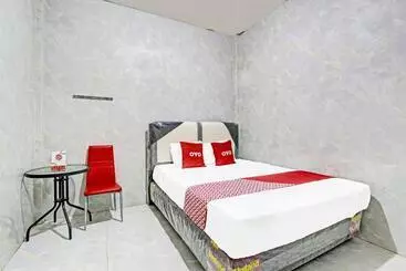 Hotel Oyo 91475 Srikaya  2