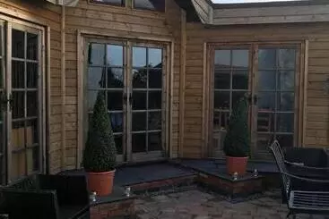 Bed and Breakfast Mickering Barn