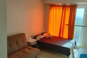 Apart Hotel Studio Room @ Wind Residences Tagaytay