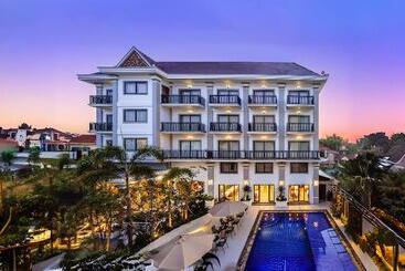 Ttc Hotel Premium Angkor