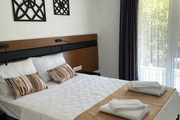 Hanlı Apart Otel