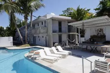 هتل Viento Beach Lodge