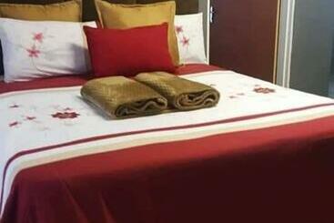 ベッドアンドブレックファースト A & K Guest House