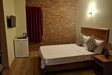 تختخواب و صبحانه Casa Callinos