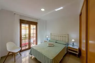 آپارتمان‌های توریست‌ها Apartamento Céntrico Sibarys   2 Dormitorios  Calle Pintada