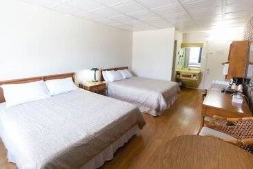 Отель Auberge La Rocaille