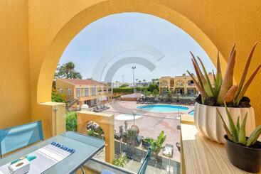 شقق خاصة سياحية Tisalaya Bright Apartment