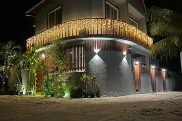 پانسیون Finolhu Dhigurah