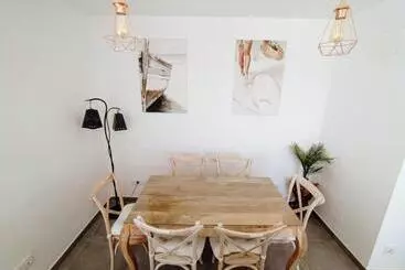 ツーリストアパートメント La Ballenita De Tarifa