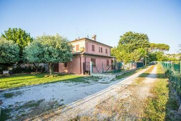 Pensjonat Casa Di Marco E Kaila