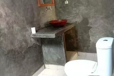 Alberg Jungle House   Surf & Stay