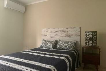 هتل آپارتمان Villa Füred