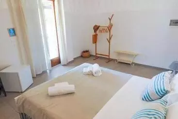 ベッドアンドブレックファースト Nômade   Slow Living Lodge