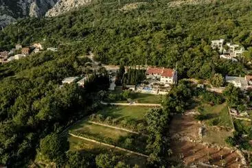 Bed and Breakfast Talići Hill   Rustic Villas