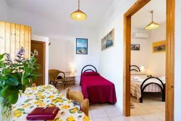 Aparthotel Hibiscusuno Tropea Residence