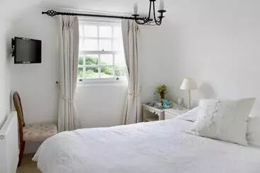 Aamiaismajoitus (B&B) Higher Tresmorn Farm