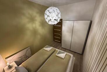 Turistlägenheter Travel Studio