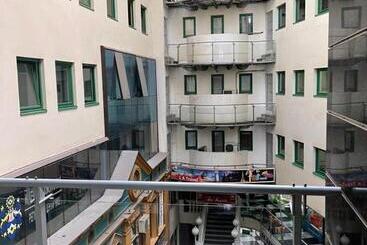 آپارتمان‌های توریست‌ها Enjoyment Apartment