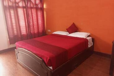 בית מלון כפרי Mango Hill Shola Ooty