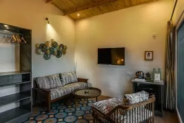 Resort Morii By The Sea Morjim Beach