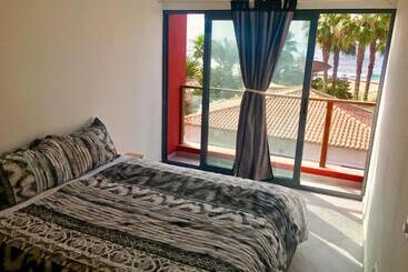 Surfzone Beachside Apartments