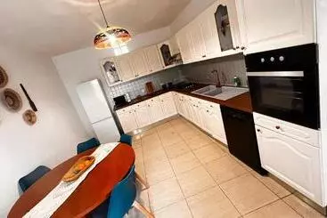 Tourist flats Ancien Corps De Ferme 3 Chambres Avec Spa