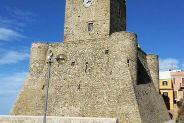 آپارتمان‌های توریست‌ها Azzurro Come Il Mare