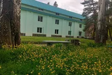 هتل N&r Rest House