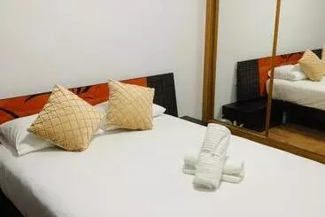 آپارتمان‌های توریست‌ها Lin House