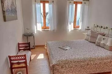 ツーリストアパートメント Casa Nella Natura Il Risveglio Degli Elfi