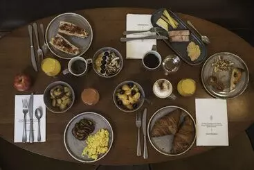 Dandy Hotel & Kitchen