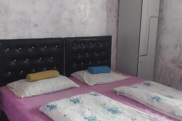 پانسیون Guesthouse Qeti