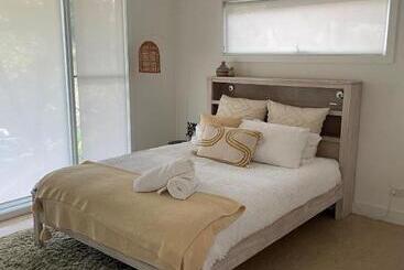 דירות לתיירים Drift Luxury, Location And Ocean Views