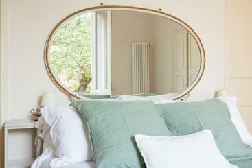 Pension (Hôtel basse catégorie) Palazzo Sabbioni Camera Romantica Della Duchessa