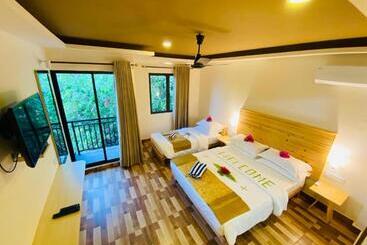 هتل Paguro Seaview