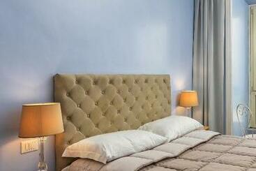 پانسیون Rhome Hosting